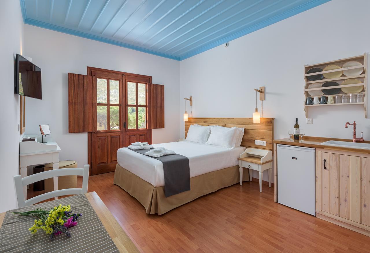 Asymi Residences Aparthotel 4*